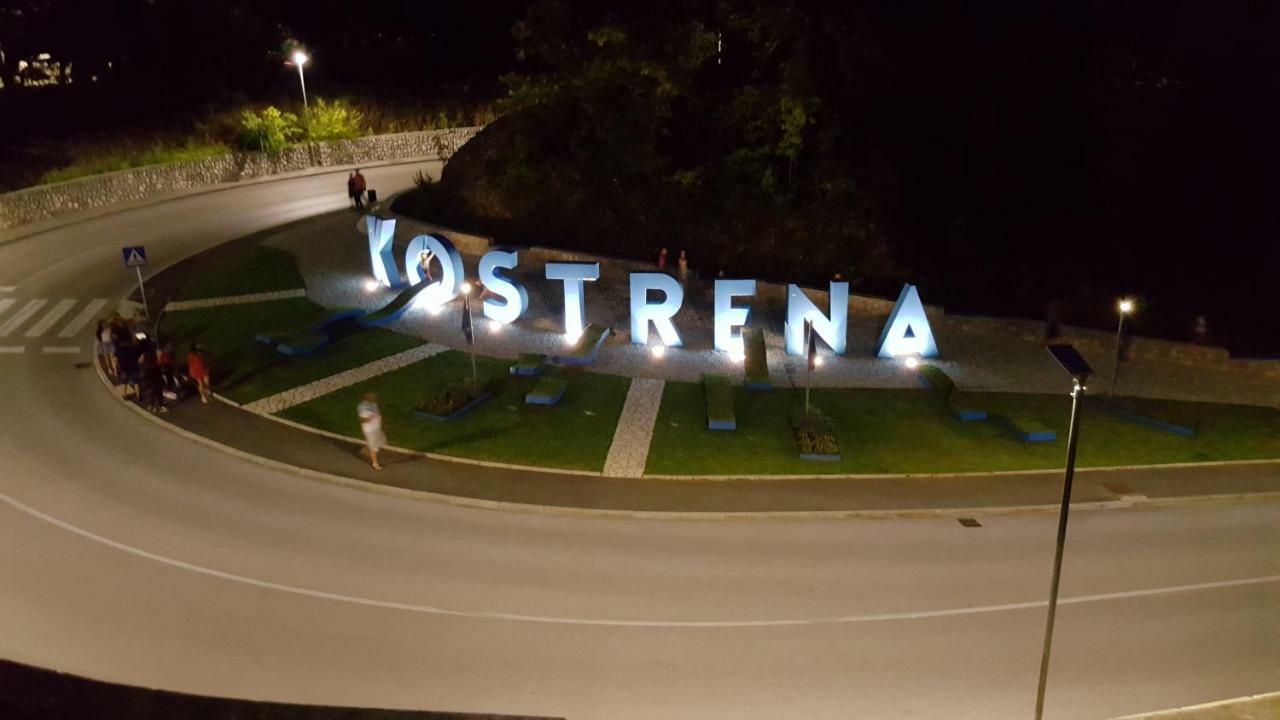 Apartman Pelcic,With Wifi And Free Parking コストレナ エクステリア 写真